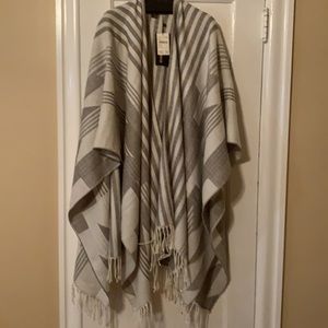 NWT Grey/White Wrap